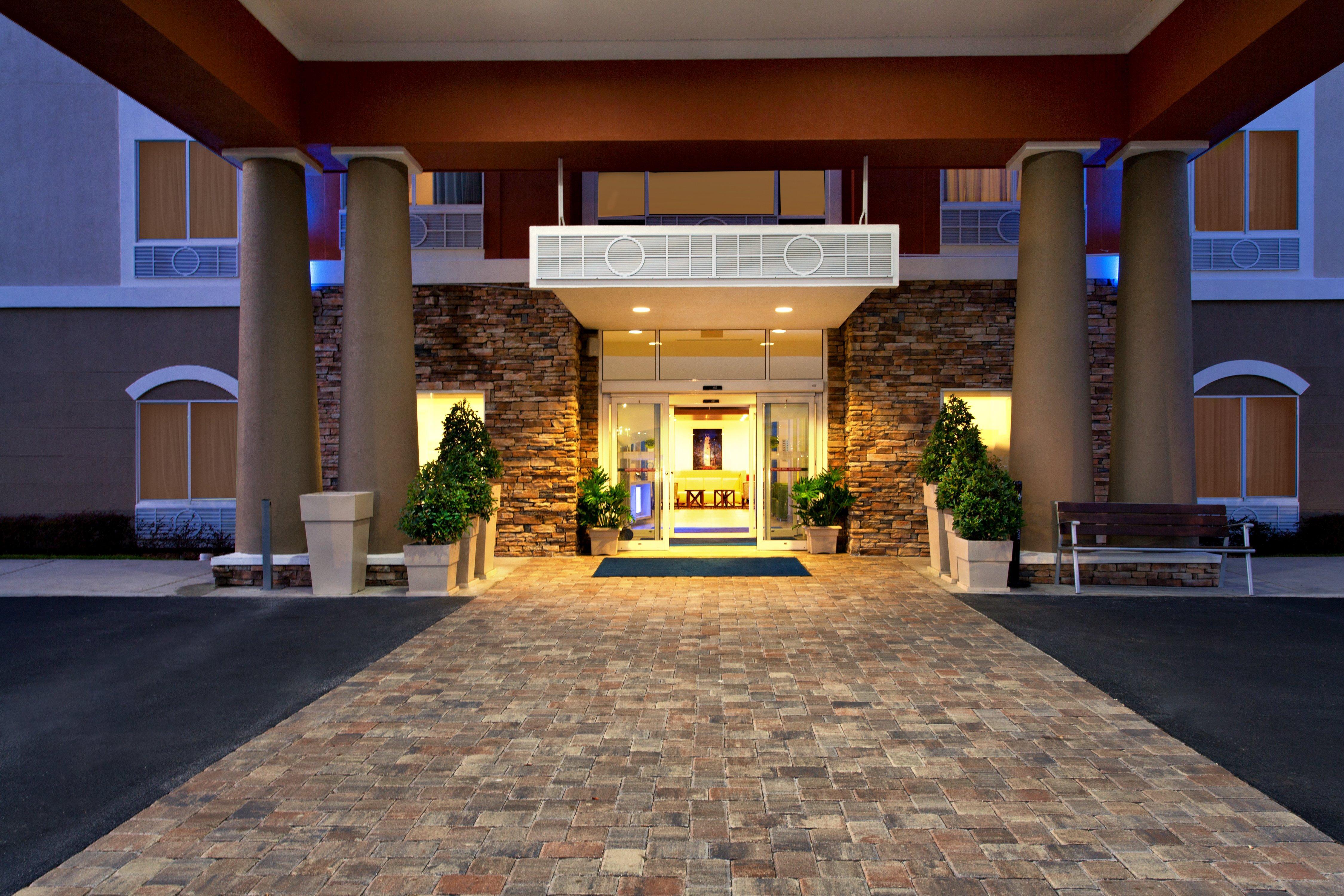 Holiday Inn Express Lake Wales North-Winter Haven By Ihg Waverly Dış mekan fotoğraf